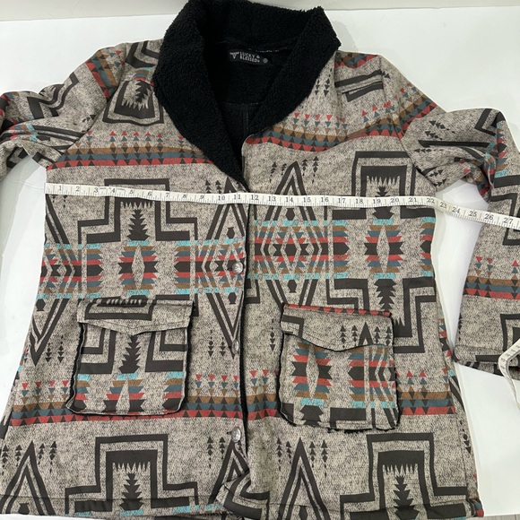 Lucky & Blessed Aztec Sherpa Jacket size Medium - Picture 16 of 16